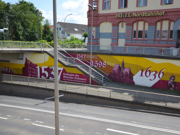 Zeitstrahl, Skateranlage und mehr